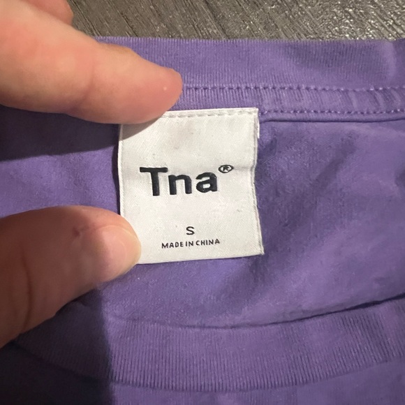Tna Purple crop top - Picture 2 of 2